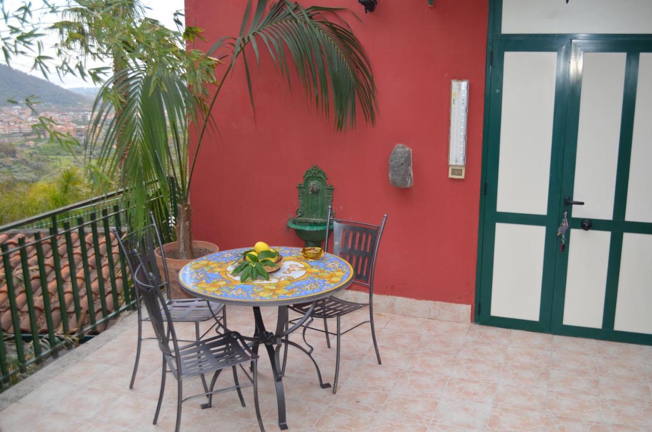 Alcantara Natura Country House Graniti 外观 照片